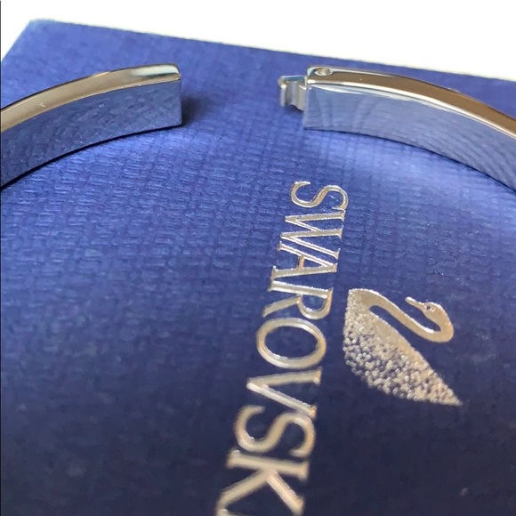 Swarovski Crystal Bangle - Picture 7 of 9